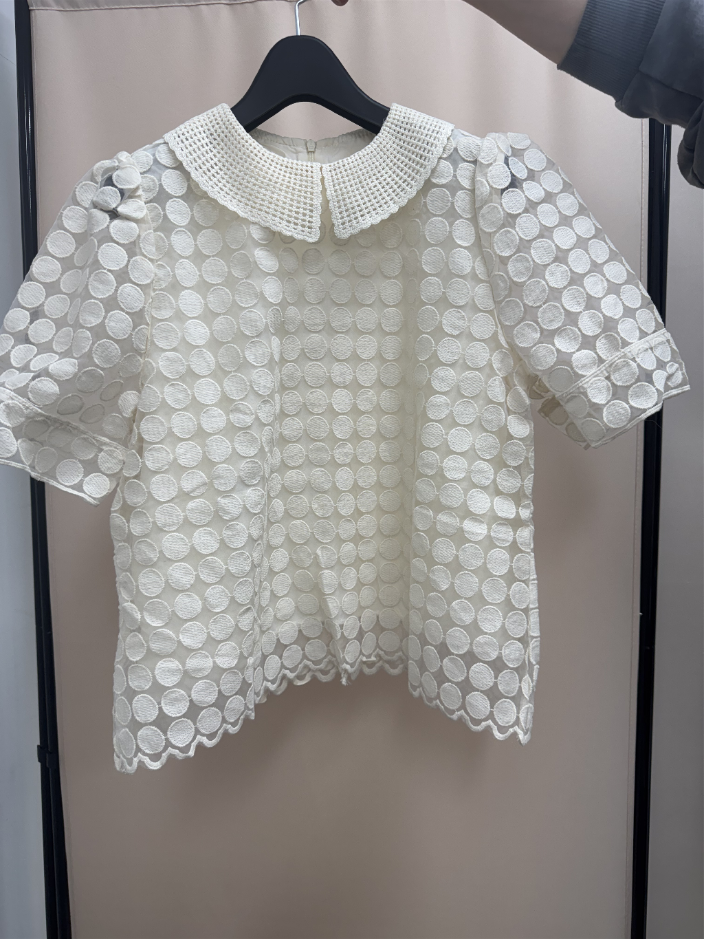 3번 도트블라우스